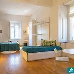 Virginia Luxury Salerno
