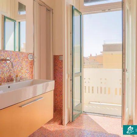 Virginia Luxury Apartment Salerno
